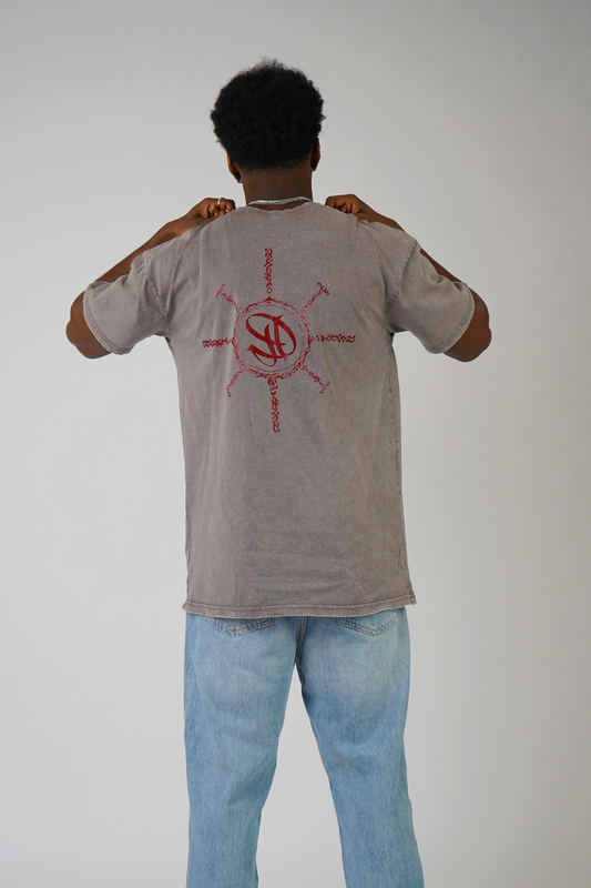Oversize Design, Anime-Inspirationen, Kunst-Inspirationen, Urban Fashion, Streetwear, Hochwertige Qualität, 100% Baumwolle, Anime, Sasuke, Outfits, Mode, Hood, Manga, Anime Brand, Logo, Designs, Hype, Trending, Trends, Top, Unisex, Sasukes Fluchmal, Cursed, Sasuke Curse, Oochimaru