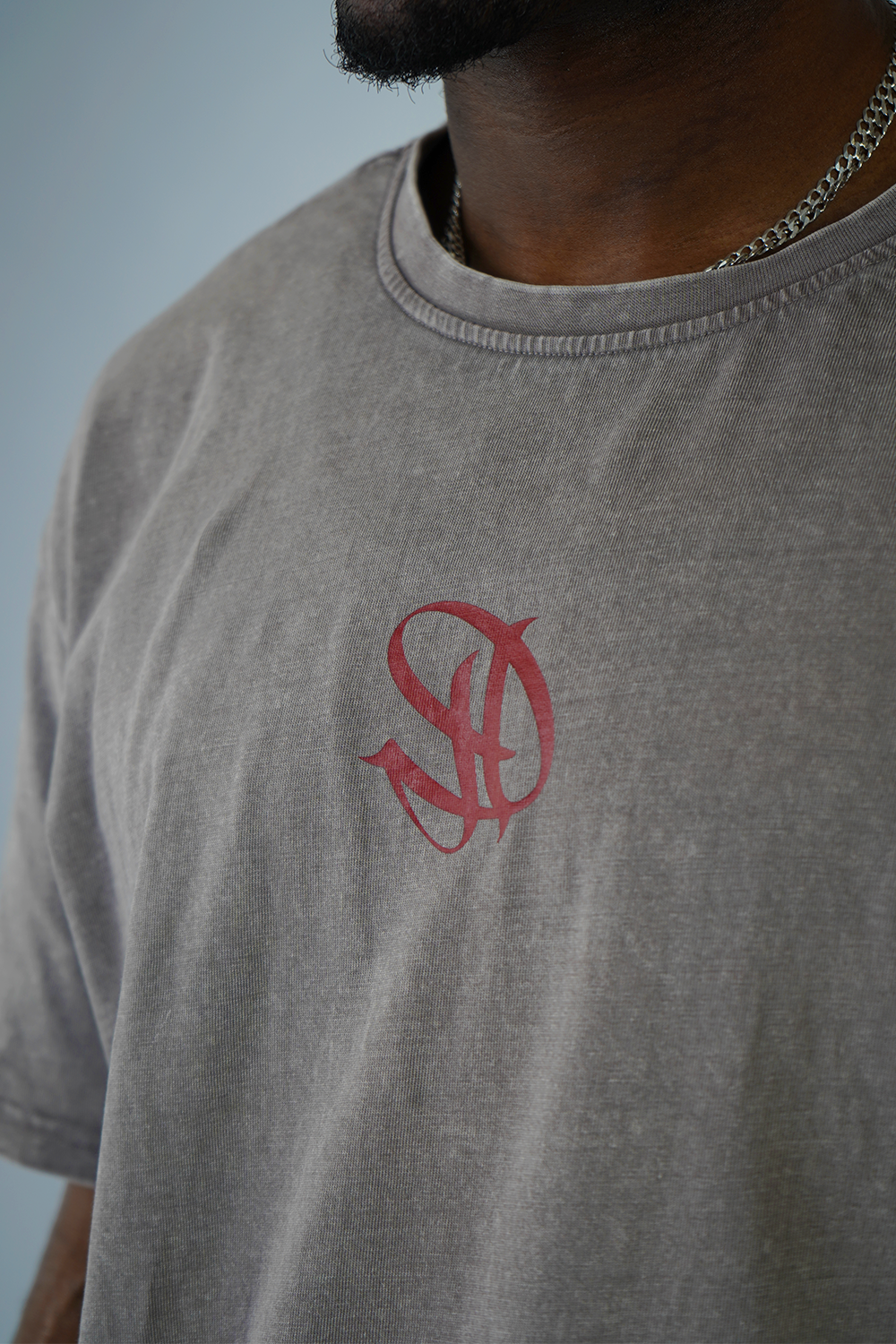 Oversize Design, Anime-Inspirationen, Kunst-Inspirationen, Urban Fashion, Streetwear, Hochwertige Qualität, 100% Baumwolle, Anime, Sasuke, Outfits, Mode, Hood, Manga, Anime Brand, Logo, Designs, Hype, Trending, Trends, Top, Unisex, Sasukes Fluchmal, Cursed, Sasuke Curse, Oochimaru