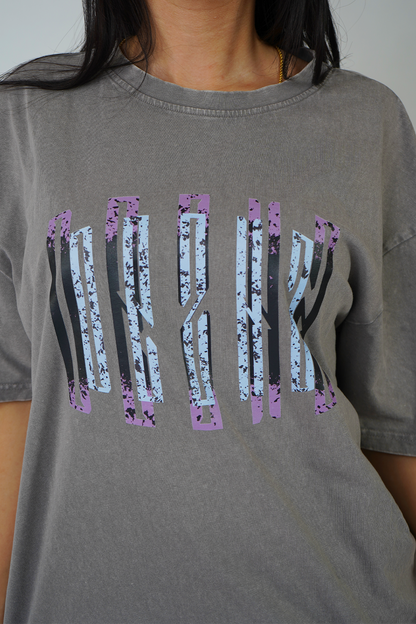 Oversize Design, Anime-Inspirationen, Kunst-Inspirationen, Urban Fashion, Streetwear, Hochwertige Qualität, 100% Baumwolle, Anime, Sasuke, Outfits, Mode, Hood, Manga, Anime Brand, Logo, Designs, Hype, Trending, Trends, Top, Unisex, Sasukes Fluchmal, Cursed, Sasuke Curse, Oochimaru