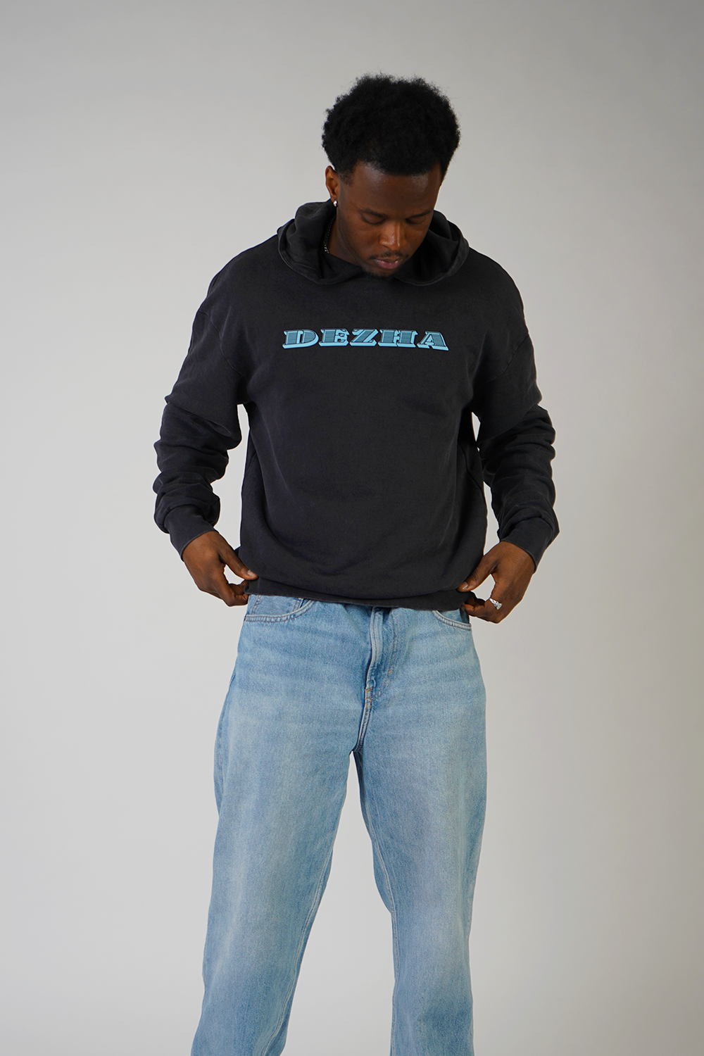 streetwear, hoodie, zipper, zip hoodie, cartoon, money, high quality, premium, anime, manga, fashion, style, hood, print, design