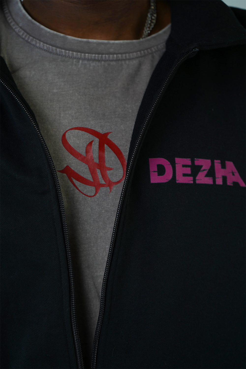 streetwear, hoodie, zipper, zip hoodie, cartoon, money, high quality, premium, anime, manga, fashion, style, hood, print, design