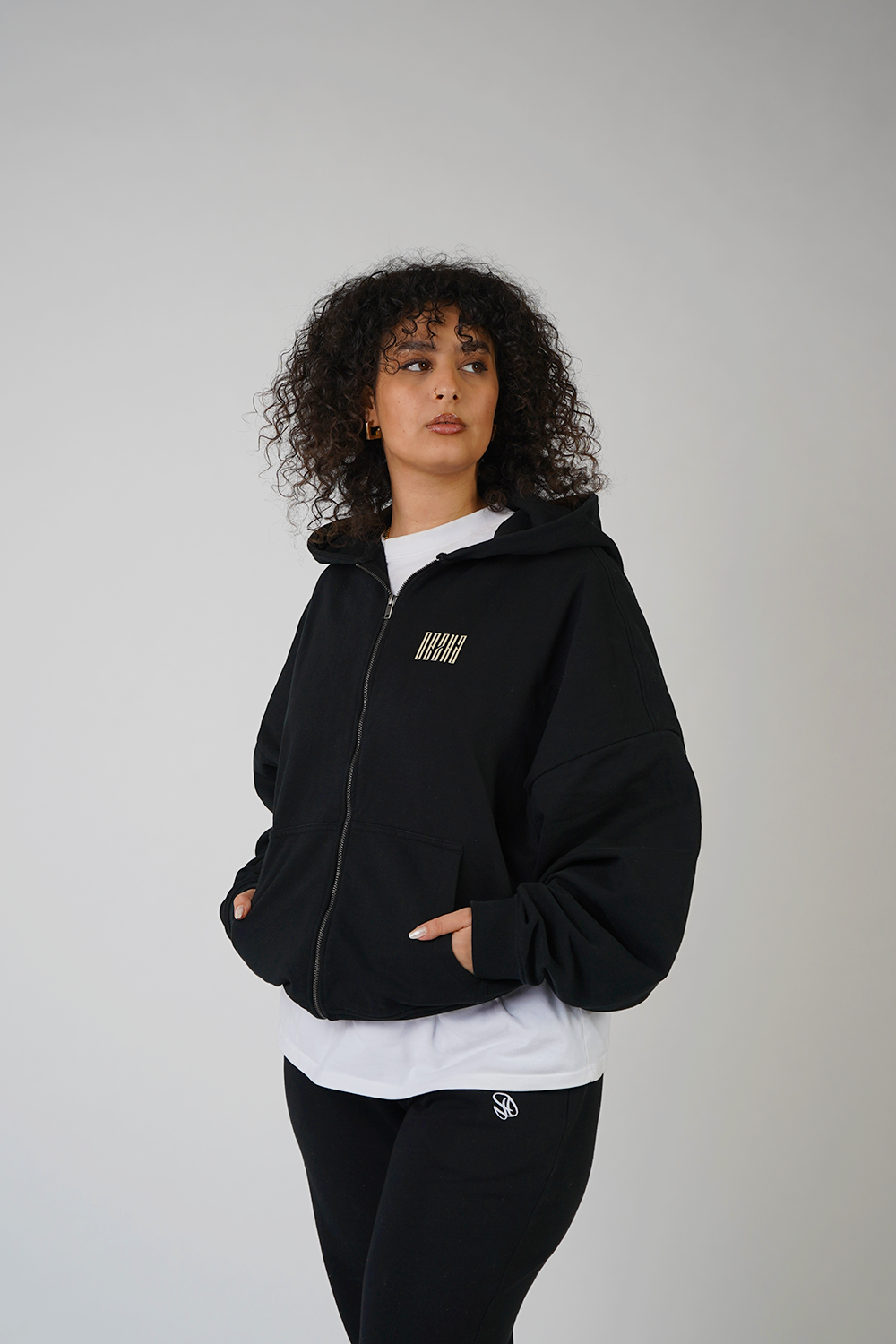 streetwear, hoodie, zipper, zip hoodie, cartoon, money, high quality, premium, anime, manga, fashion, style, hood, print, design